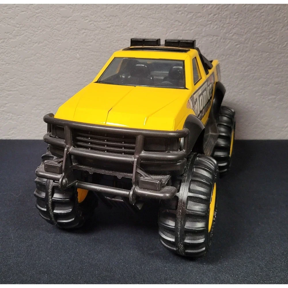 Tonka Steel Classics 4x4 Pickup Truck 2012 Funrise Tonka Hasbro #92013 (no winch